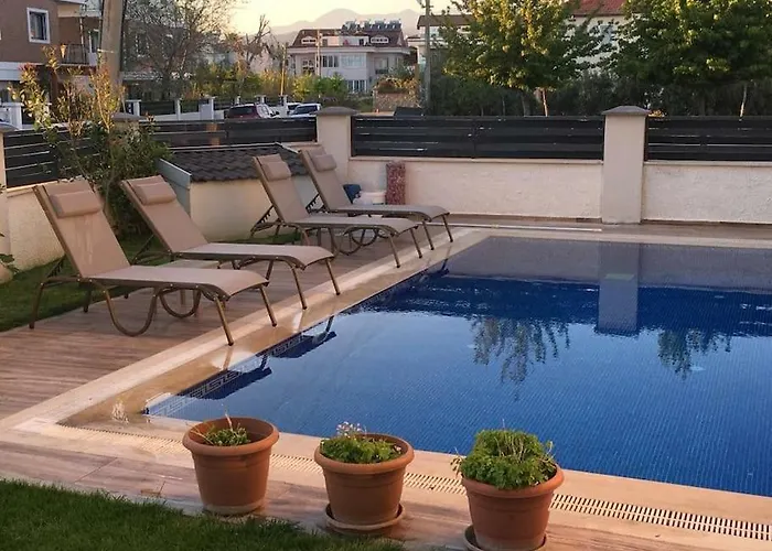 Merkezde Muhtesem Havuzlu * Fethiye